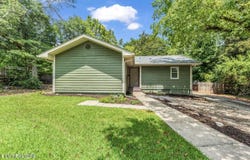 108 Utah Ave, Oak Ridge, TN 37830