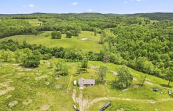 1065 Nicks Road, Bradleyville, MO 65614
