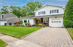 10 Rainbow Drive, Colonia, NJ 07067