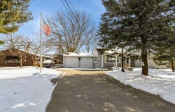 530 Olive St, IowaCity, IA 52246