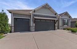 227 SW Eagles Ridge Drive, Blue Springs, MO 64014