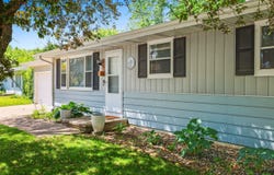 89 HILLOCK Court, APPLETON, WI 54914-1326