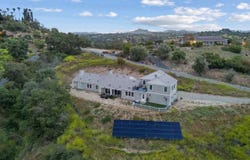 2747 Via Del Robles, Fallbrook, CA 92028