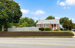 2 MYRTLE AVE, RIDLEY PARK, PA 19078