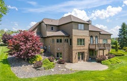 2595 Augusta Drive SE, Massillon, OH 44646