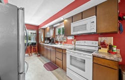 W4976 PINEWOOD LANE, Merrill, WI 54452