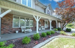 1128 W BROOKFOREST Drive, Peoria, IL 61615