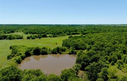 000 W Pleasant Valley Road, Henrietta, TX 76230