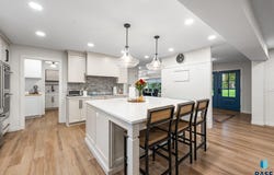 321 E Aspen Dr, Sioux Falls, SD 57105