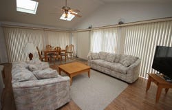 209 Gladys Avenue, Fox River Grove, IL 60021