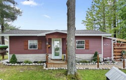 4742 N Shore Drive NE, Kalkaska, MI 49646