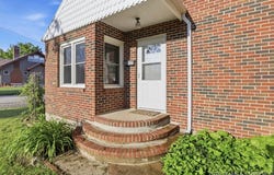 316 N Maple Street, Eldon, MO 65026