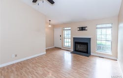 805 Weathervane Court, Manchester, MO 63021