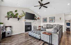 484 Sand Ridge Road, Hubert, NC 28539