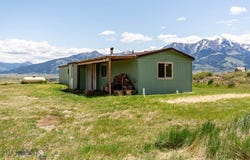 65 Arcturus Drive, Emigrant, MT 59027