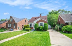 16086 Carlisle Street, Detroit, MI 48205