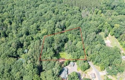 E OAK RIDGE Lane, GRESHAM, WI 54128