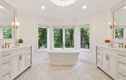 13985 Crowne Hill Lane, Minnetonka, MN 55305