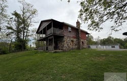 181 Modern Lane, PRINCETON, WV 24740