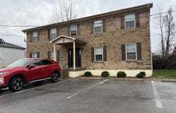 1055 N Buckman Street, Shepherdsville, KY 40165