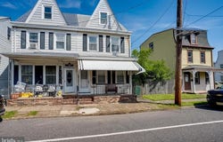 645 BORDENTOWN ROAD, BURLINGTON, NJ 08016