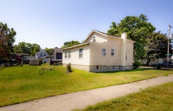 20 N Despelder St Street, Grand Haven, MI 49417
