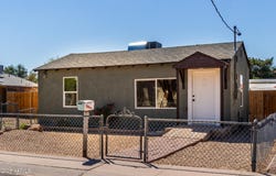 1424 S BONARDEN Lane, Tempe, AZ 85281