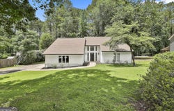 205 Shadowood, Peachtree City, GA 30269