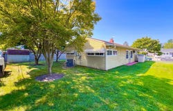 10 MOCKORANGE LANE, LEVITTOWN, PA 19054