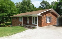 434 George Thomas Road, Kuttawa, KY 42055
