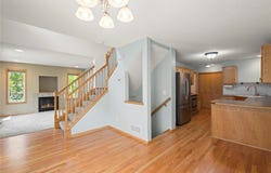 1663 County Road D E, Maplewood, MN 55109