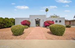 5720 W FRIER Drive W, Glendale, AZ 85301