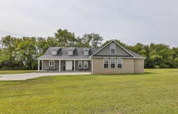 2291 S Farm Road 107, Springfield, MO 65802