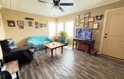 304 E Carnegie Street, Winnsboro, TX 75494