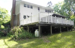 20 Maple Terrace, Ledyard, CT 06339