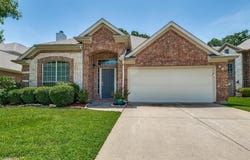 406 Fountain Park Drive, Euless, TX 76039