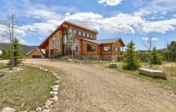 53 Preston Trail, Angel Fire, NM 87710