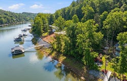 272 NORTHPOINTE Dr, Arley, AL 35541