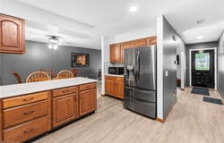 44 Navajo Trail, Malvern, OH 44644