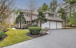60 Pheasant Drive, East Greenwich, RI 02818