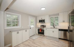 14 Richard Court, Raymond, NH 03077
