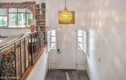 250 Hillcrest Avenue, Schenectady, NY 12304