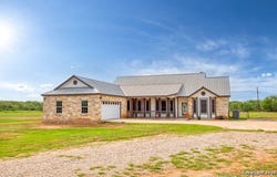 7850 FM 1549, Bigfoot, TX 78005