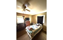 1211 Main Avenue, Ralls, TX 79357