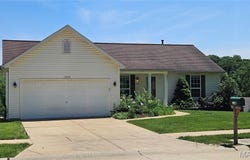 1048 Big Sky Drive, Fenton, MO 63026