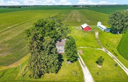 2248 Knox Rd 1240 E, Oneida, IL 61467