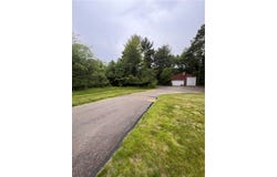 1103 N Moonlight Drive, Altoona, WI 54720