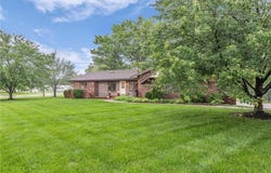 126 Rohrer Heights Drive, Osawatomie, KS 66064