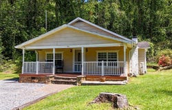 64 Cloe Moore Dr, MURPHY, NC 28906