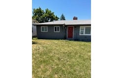 1501 Brookdale Avenue, Medford, OR 97504
